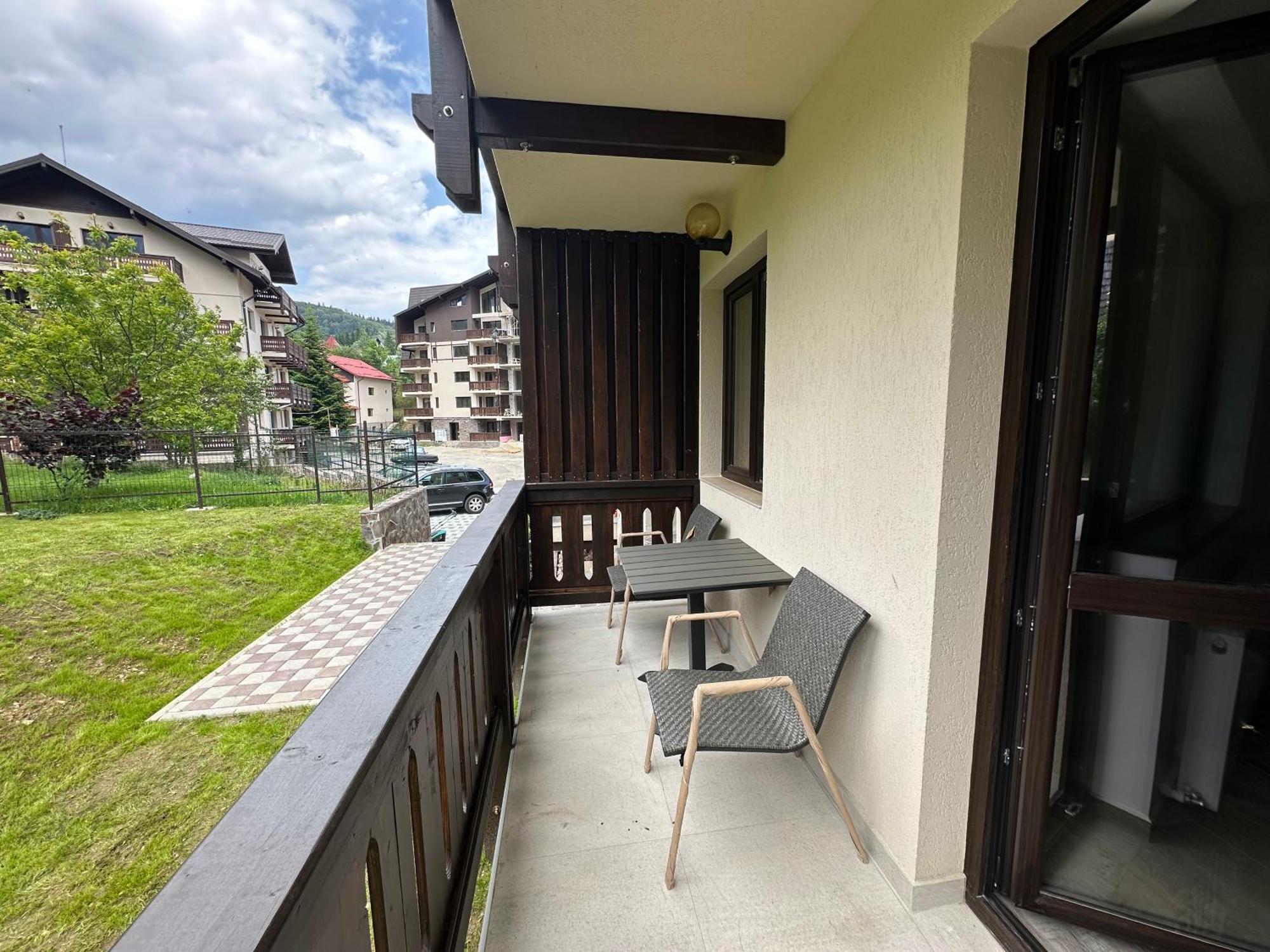 The View Apartment 3 Buşteni Esterno foto